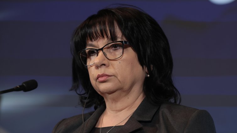 Петкова сигурна за бюджета: Ще постигнем балансиран вариант 