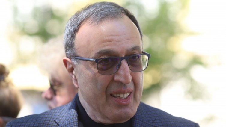 Петър Стоянов: Разделението заради икономически интереси и сенки на олигарси