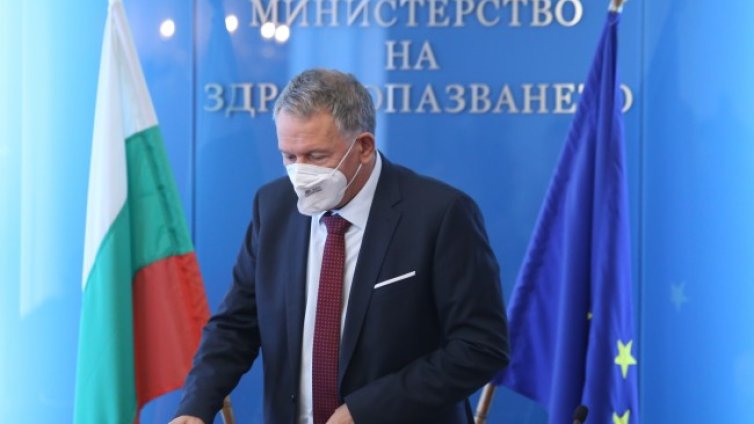 Скандали, корупция... Какво завари и какво свърши здравното министерство?