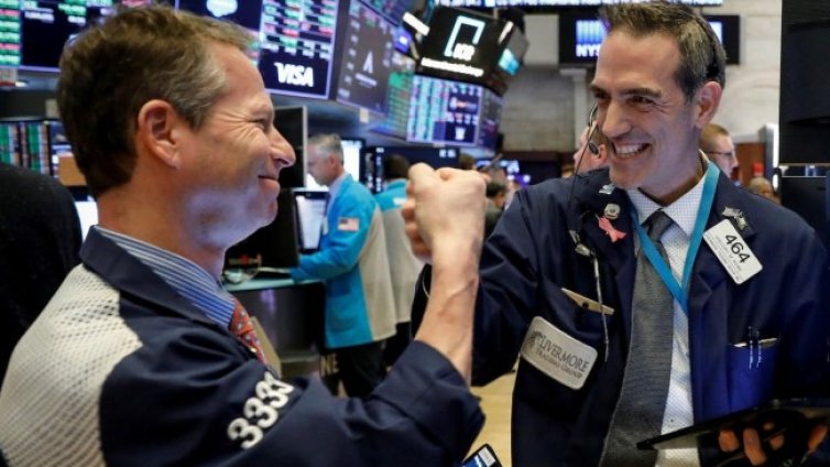 Резултатите на фондовете изпреварват борсовите индекси тази година