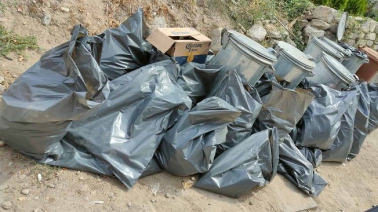 Близо 360 кг фасове и отпадъци събраха доброволци на &bdquo;ПромениКартинката&ldquo; в 4 български града