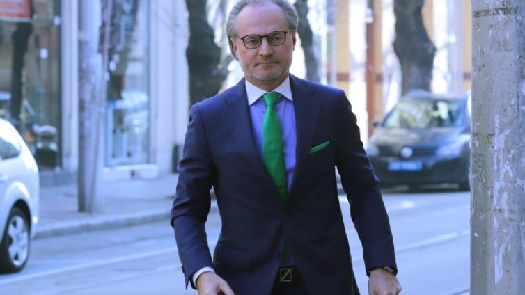 ДБ ще подкрепи двойката Панов и Кисимова-Моасе