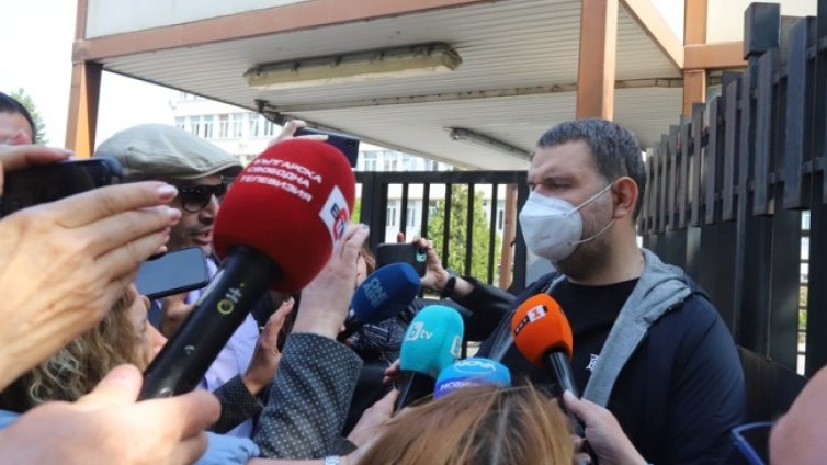 Пеевски водач на листата на ДПС във Велико Търново