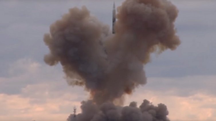 Новата хиперзвукова ракета на Китай изненада дори и САЩ