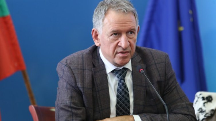 Кацаров: Сертификат за преболедуване може и с антигенен тест