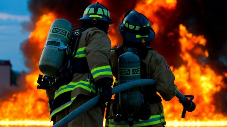 Седем души са загинали при пожар в Русия 