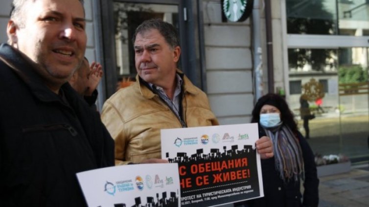 Балтова увери: Пари за туризма има