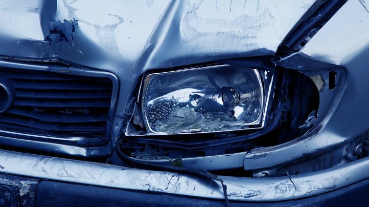 Три коли се удариха край Сливен, има една жертва