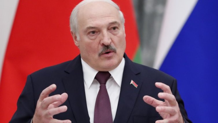 Лукашенко заплаши ЕС да спре транзита на газ за Европа