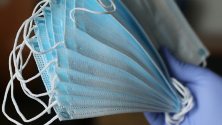 Учени: Ваксините не дават 100% гаранция, маските пазят от COVID-19