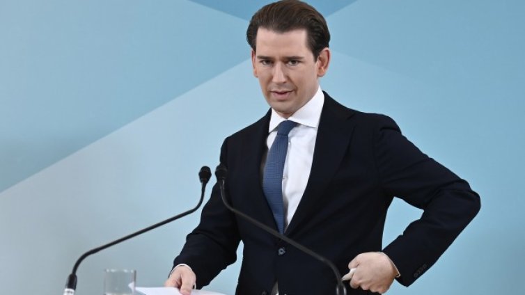 Бившият канцлер на Австрия Курц се оттегля от политиката