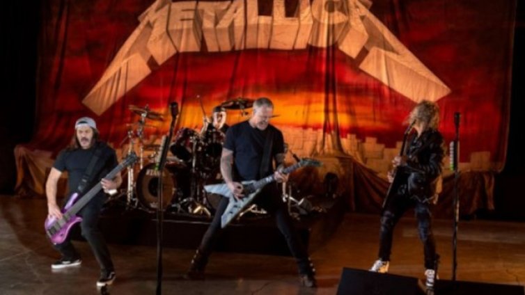 Metallica инвестираха в платформа, основана от българи