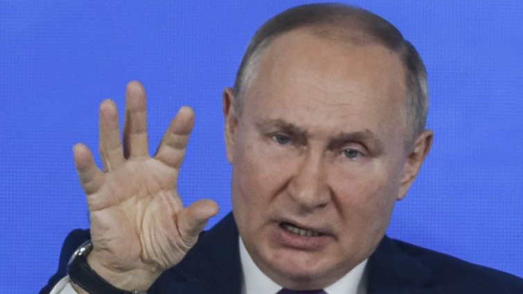 Путин: "Газпром" изпълнява договорите, Европа сама е виновна за високите цени на енергията