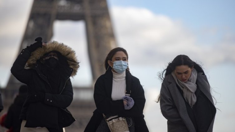 Глобяват фирми във Франция, неспазващи наредба за дистанционна работа