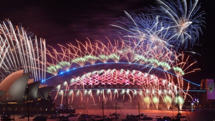 И в Австралия посрещнаха новата 2022 г.