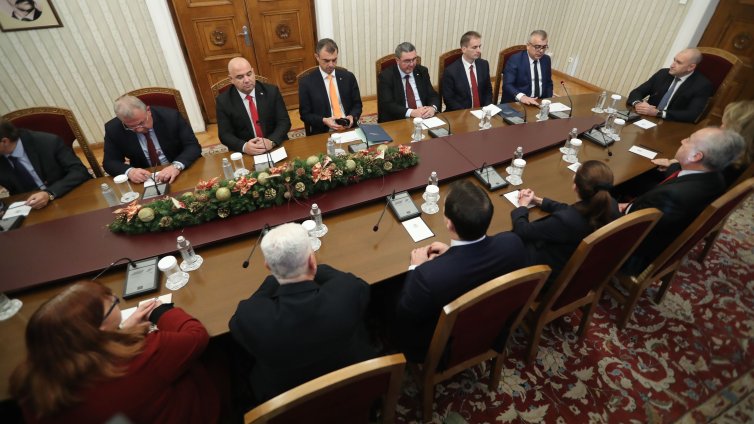 АПС пред Радев: Практически е невъзможно съставянето на кабинет в 51-ото НС