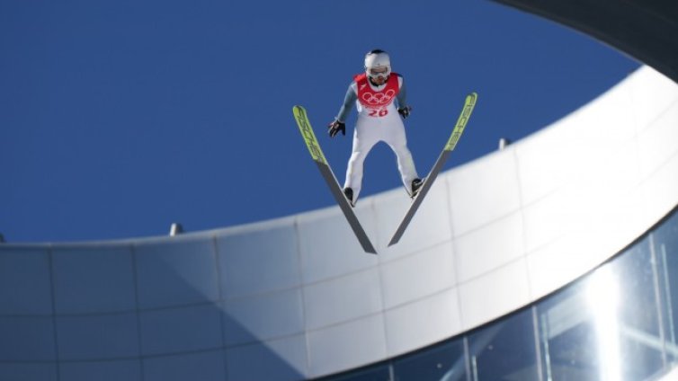 Зографски ще се бори за медал по ски-скокове на малка шанца в Пекин