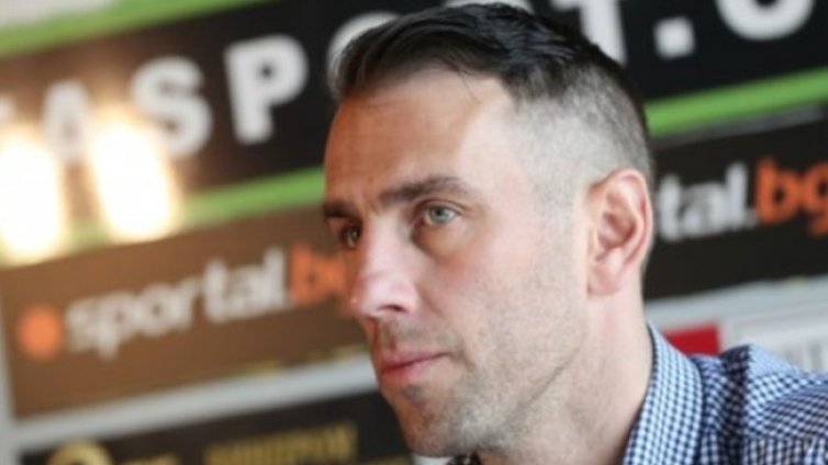 Стойко Сакалиев с информация за лечението на дъщеричката му