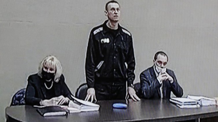 Докато светът не гледа, Путин може да убие Навални в затвора