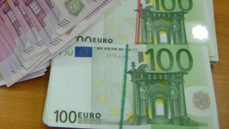 От €1 млрд. преди 5 г. парите от емигрантите вече са само €160 млн.