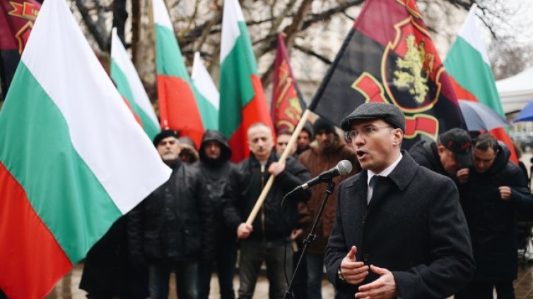 ВМРО с автошествие, ще гори сметки пред МС