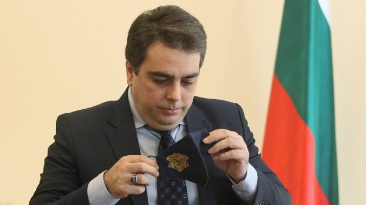 Асен Василев: Повече пари за МВР, но само след реформи