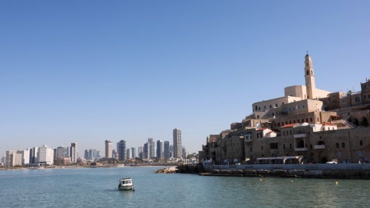 Израел ще започне да допуска неваксинирани туристи 