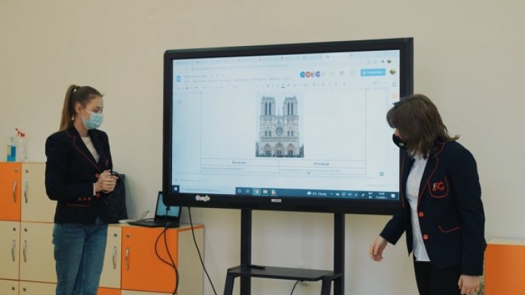 Седем училища в страната отличени с приза "Дигитално училище на България" в конкурса на А1