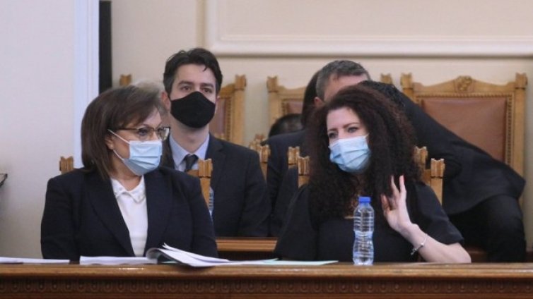 Опозицията настоя в парламента да дойдат министри за бюджета