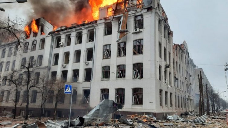 Най-малко 34 убити цивилни от двудневните атаки над Харков