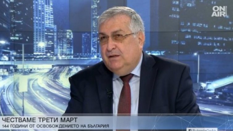 Близнашки: Народът е дълбоко разединен