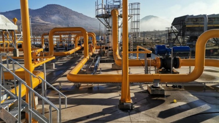 Русия продължава да доставя газ на Европа през Украйна