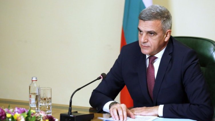 Янев: Премиерът Петков направи грешка - той не може да ме уволни