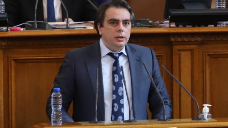 Василев предлага отпадане на мярката 60/40 на 30 юни 