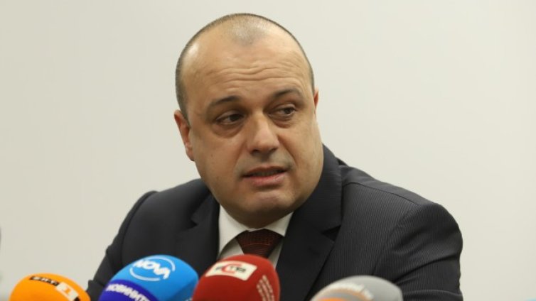 Около 55 хил. легла са заявени за момента за настаняване на бежанци