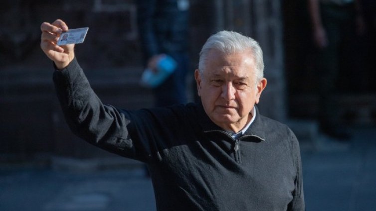 Държавният глава на Мексико спечели референдум за доверие