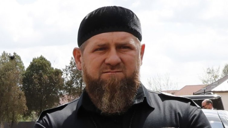 Кадиров обеща $1 млн. за чеченците, воюващи на страната на Украйна