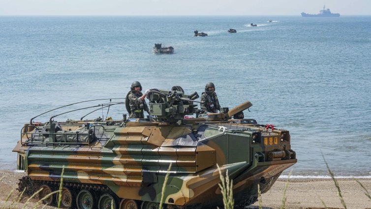 Жълто море е новата гореща точка за регионалната игра на власт на Китай