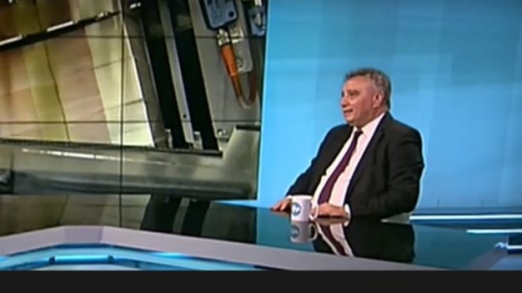 Проф. Димитров: Правителството взима тежки решения