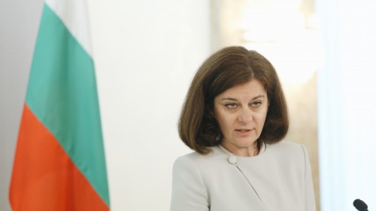 Генчовска отрече МВнР да води тайни преговори с РСМ