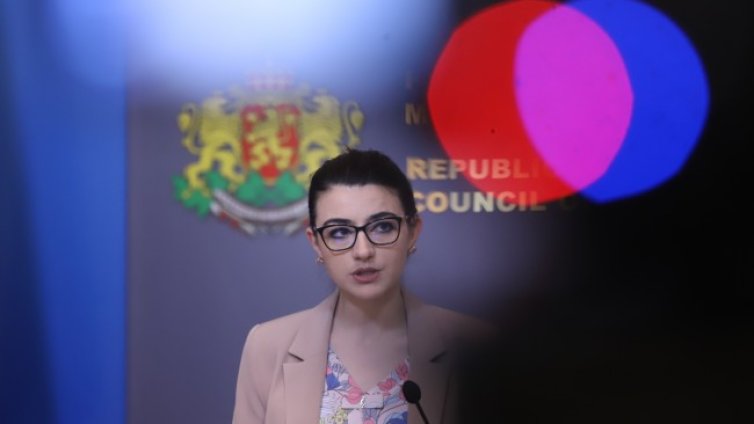 Лена Бориславов: От Караджов и Йорданов чух &bdquo;пари, пари, пари, искаме пари&rdquo;