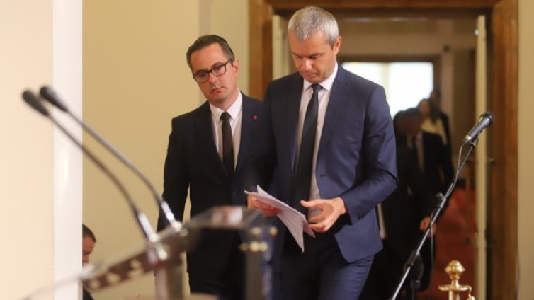 Костадинов с пет условия, при които Възраждане да замени ИТН 