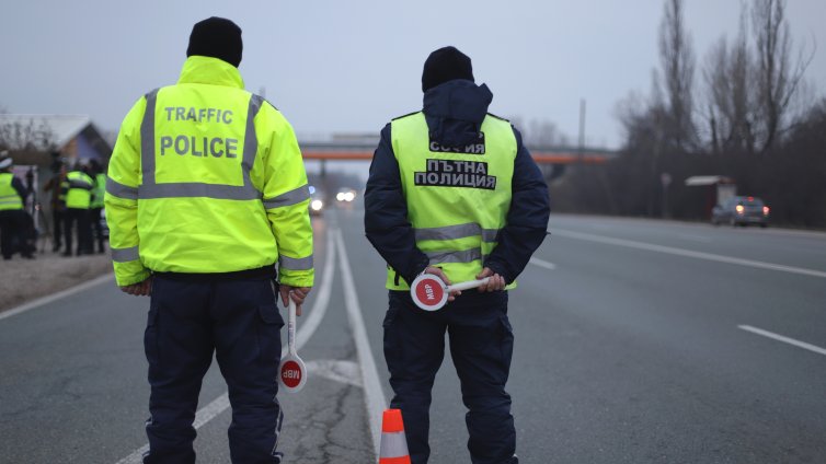 Наквасен с над 3 промила шофира на плажната ивица в Шкорпиловци