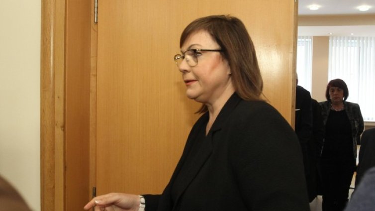 Нинова: Няма опасност от преливане на язовири