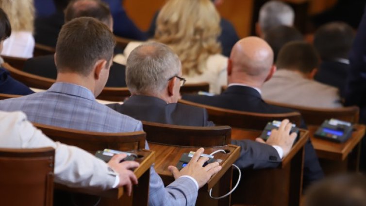 Одобриха 65 млн. лв. повече в бюджета на НЗОК