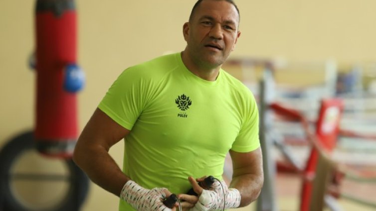Пулев и Чисора едва не се сбиха преди мача им