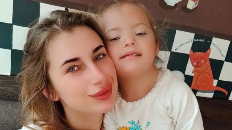 Последните часове на Лиза Дмитриева - детето, което стана символ на жестокостта на Русия