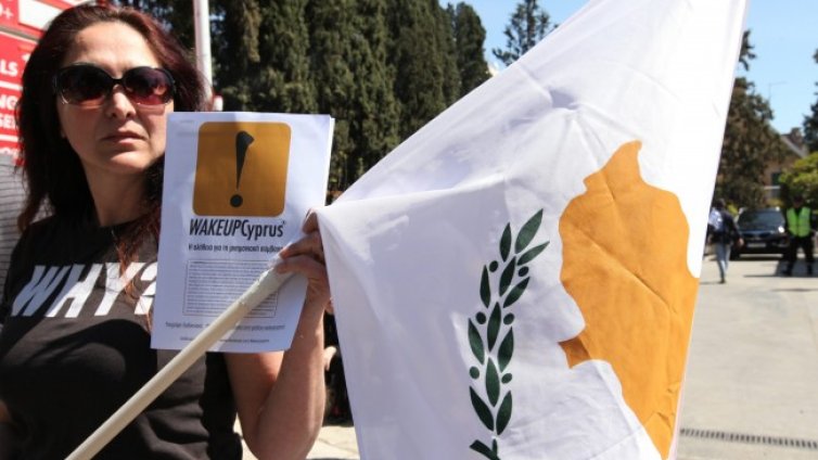 Повишават всички пенсии в Кипър