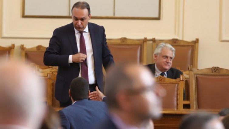 Министър Заков: Планираната военна помощ от САЩ е много важна за България