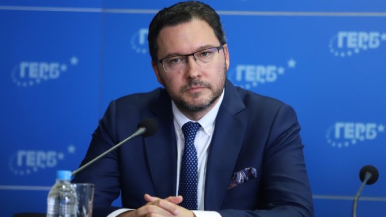 Митов: Управляващите сами се свалиха
